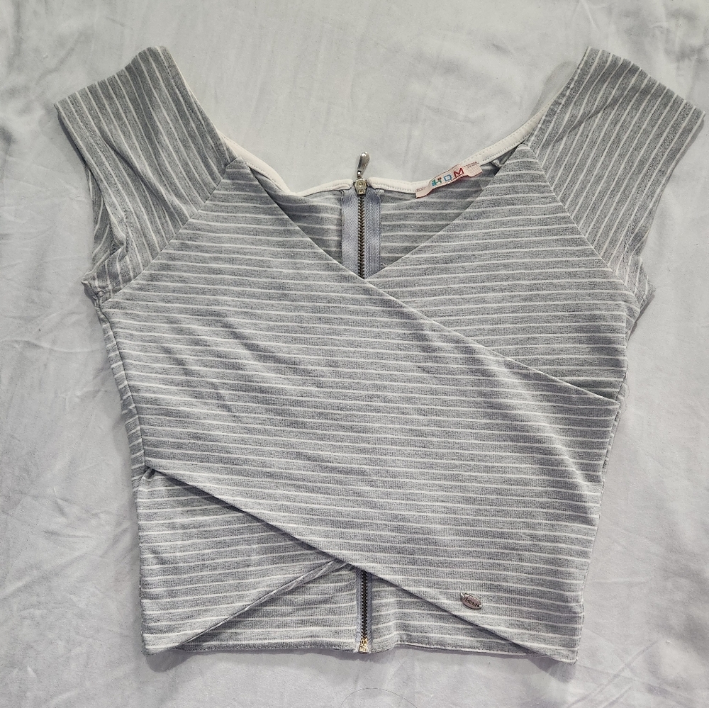 Grey Wrap-Look Crop Top (M)